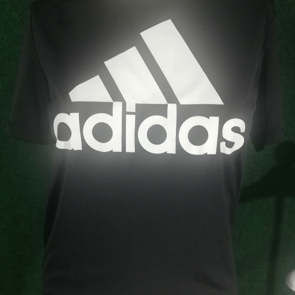 Adidas tshirt